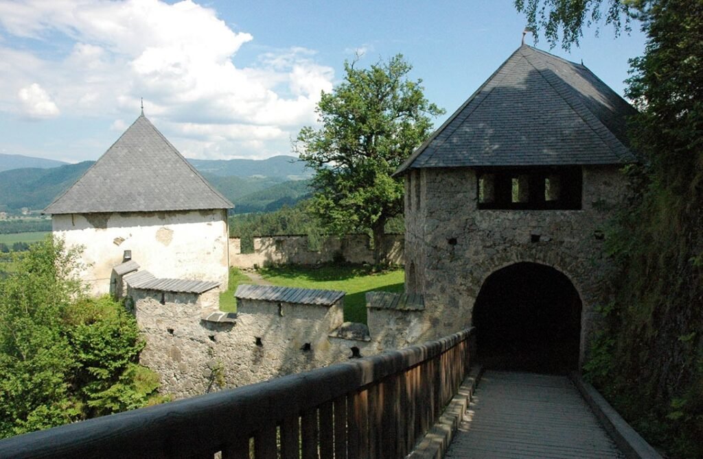 Castelo de Hochosterwitz: